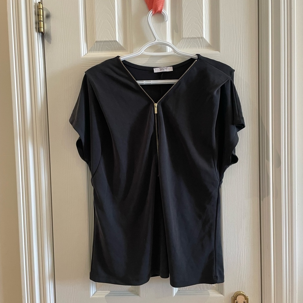Black zipper shirt